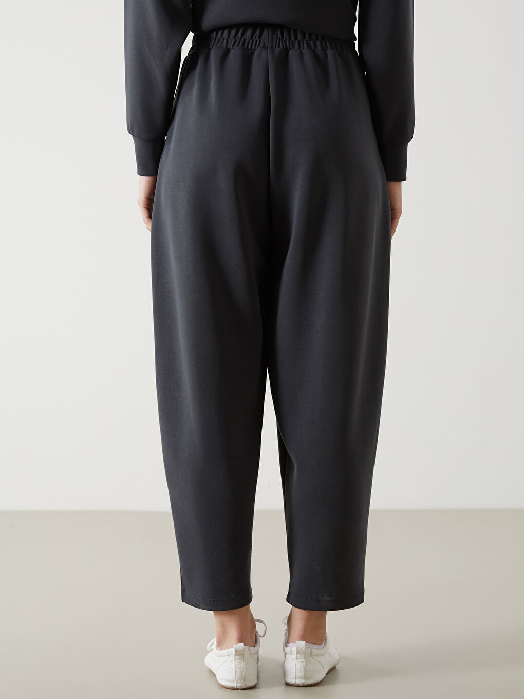 Antrasit Beli Lastikli Kadın Eşofman Altı-3