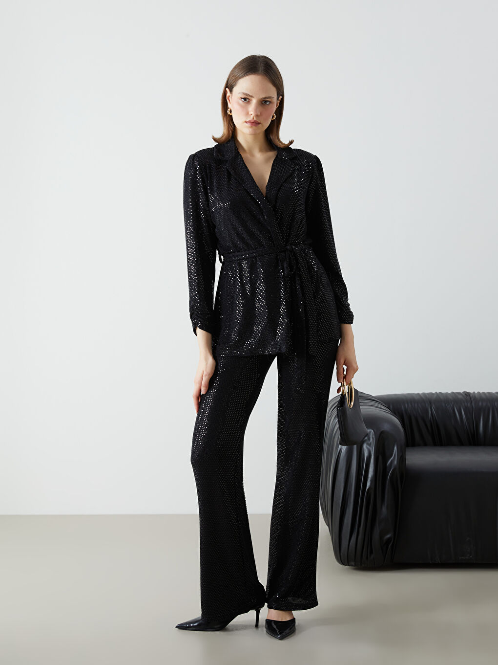 LCWAIKIKI Classic Zippered Waist Rhinestone Women's Trousers -W4M730Z8-CVL