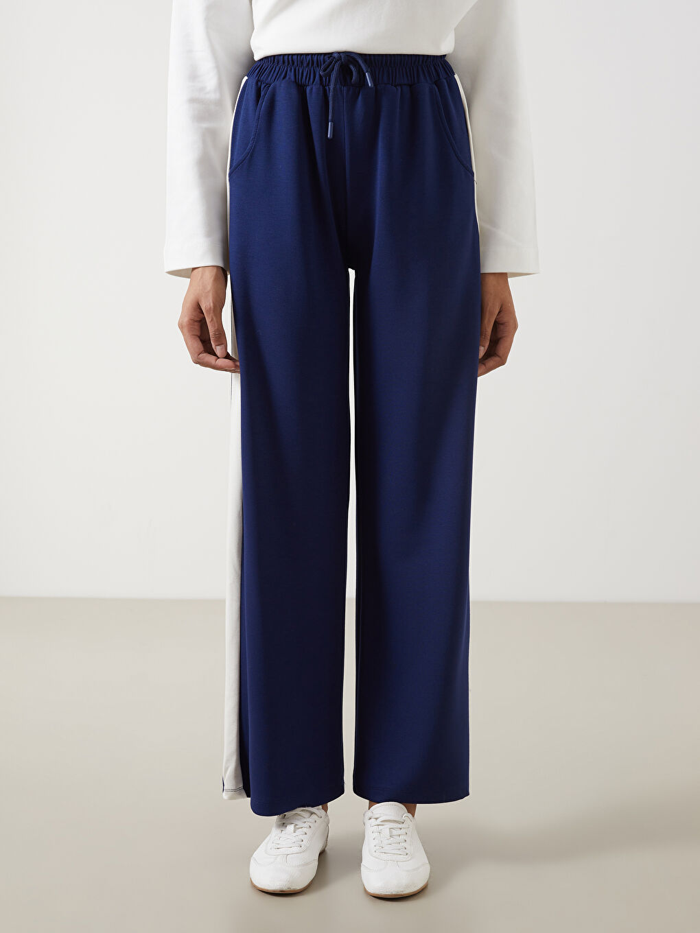 Lacivert Beli Lastikli Kadın Eşofman Altı-1