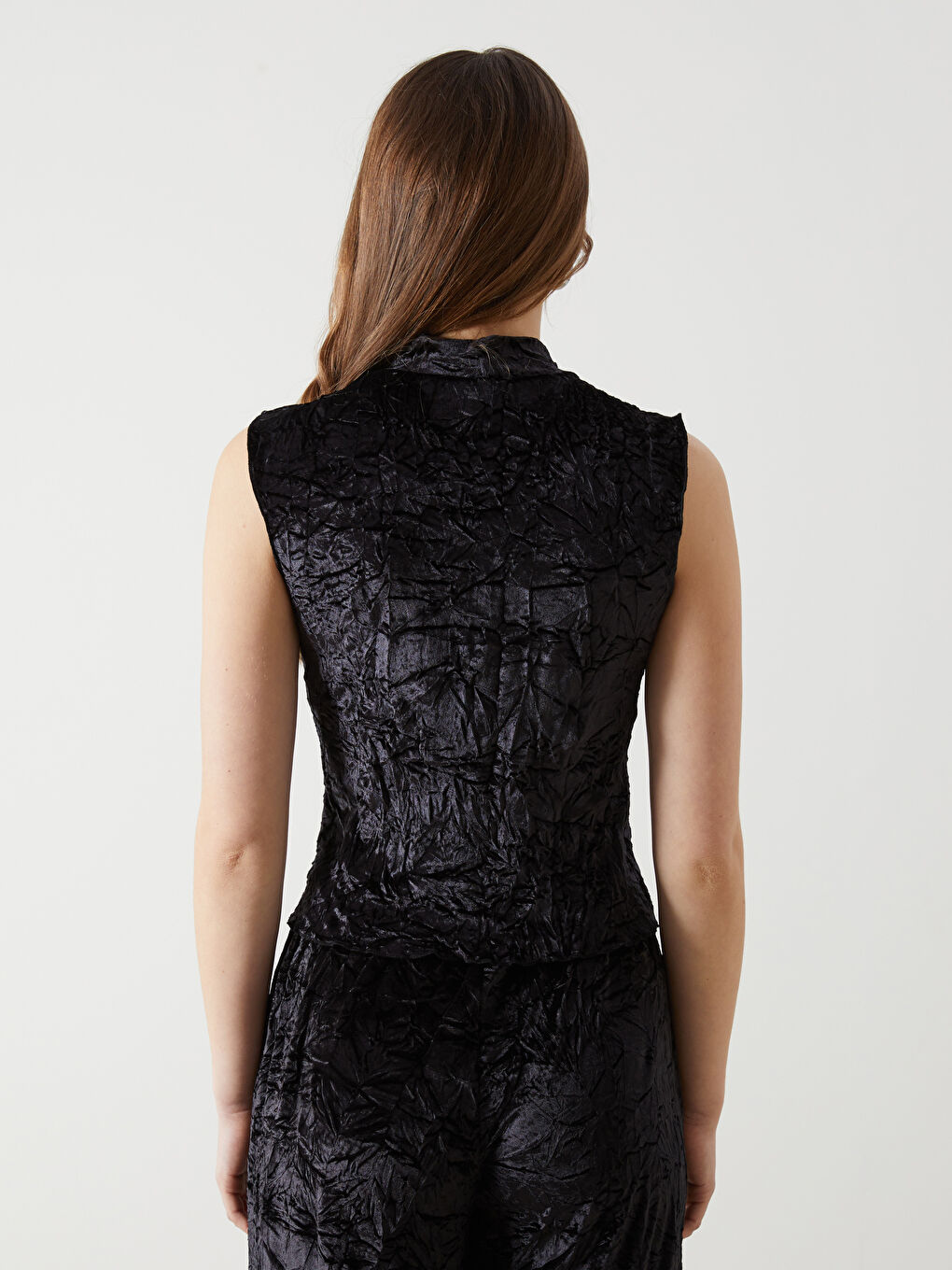 Siyah Dik Yaka Kadın Bluz-3