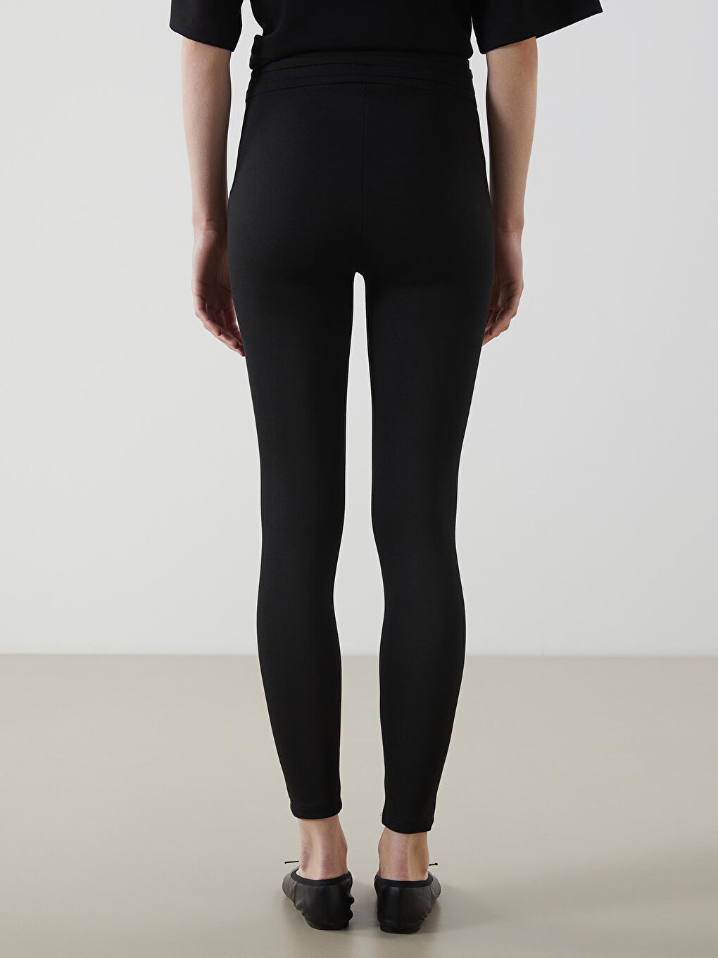 Siyah Beli Lastikli Kadın Tayt-3