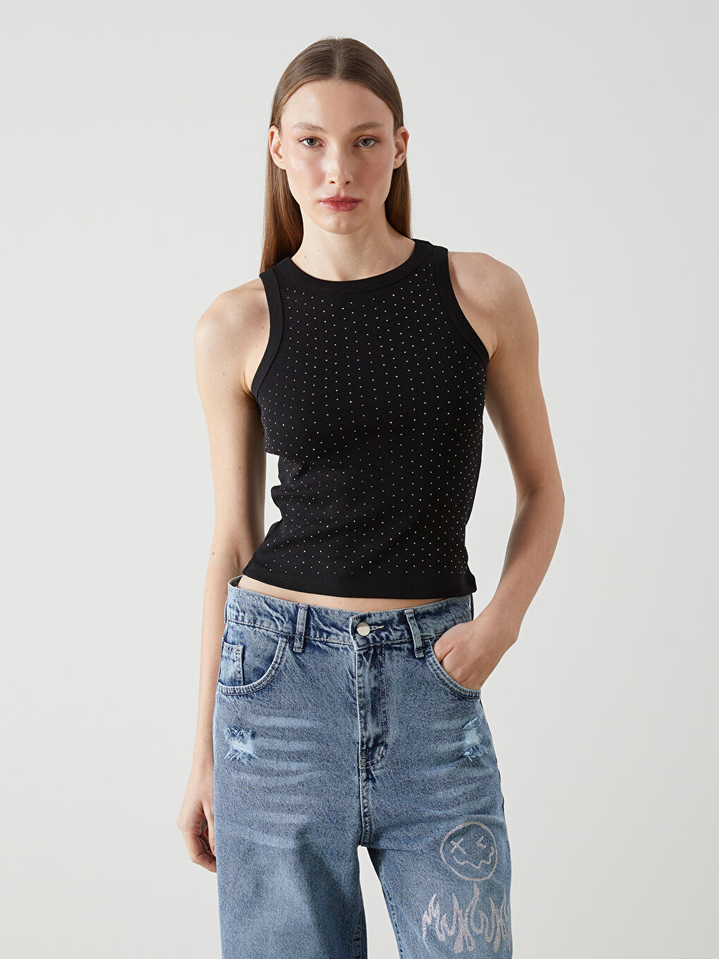 Siyah Bisiklet Yaka Parlak Taşlı Kadın Atlet