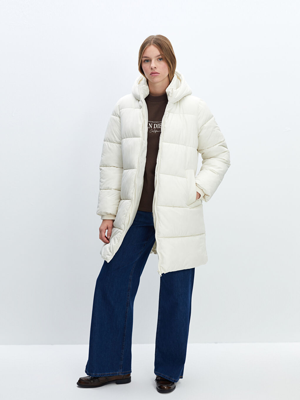 Women's Hooded Plain Puffer Coat-3