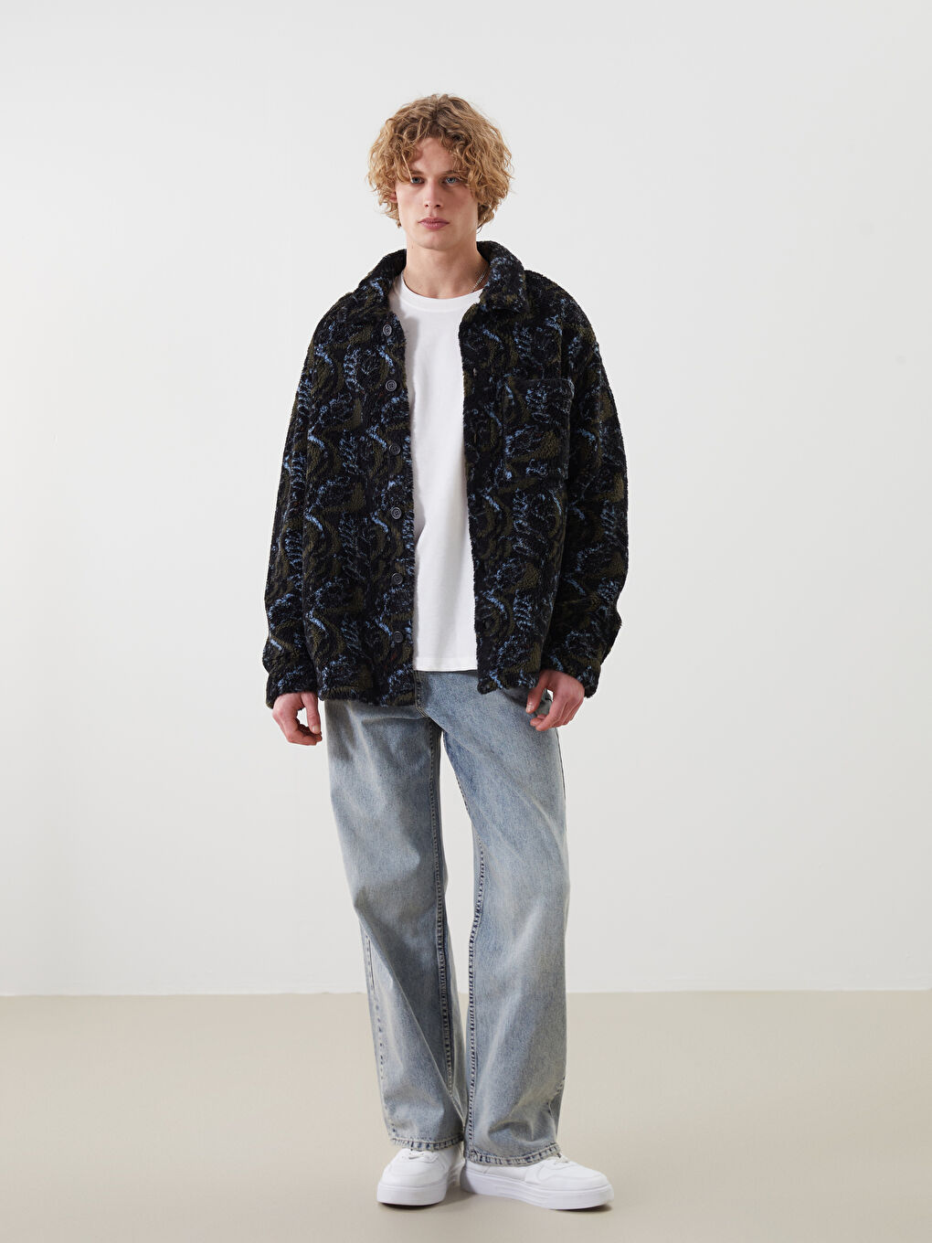 Haki Rahat Kalıp Uzun Kollu Pelüş Erkek Gömlek-1