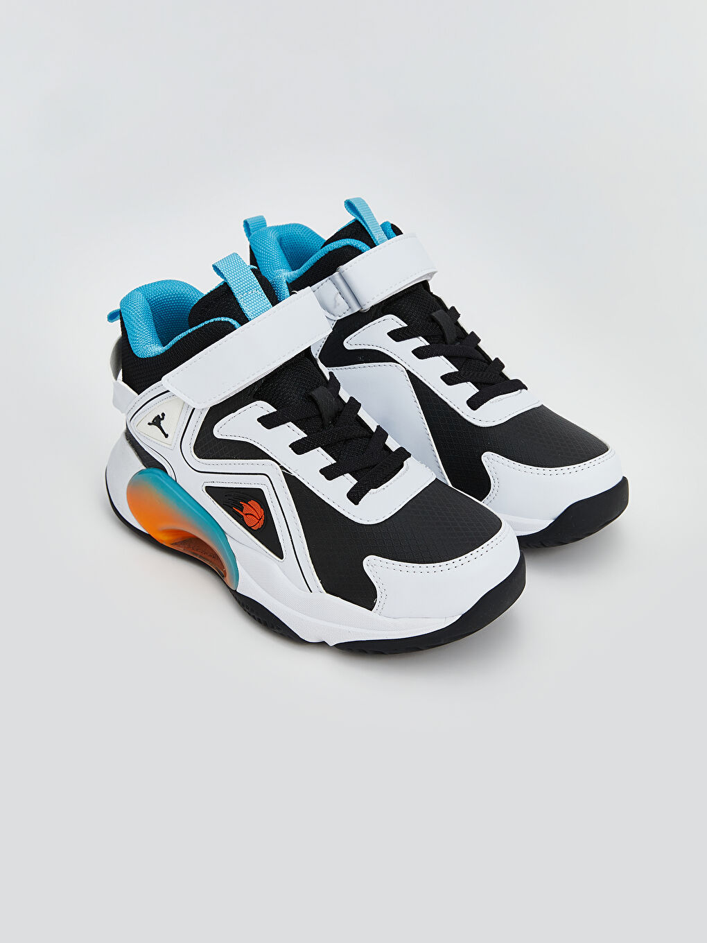 Beyaz Bağcık ve Cırt Cırtlı Bilek Boy Erkek Çocuk Spor Ayakkabı