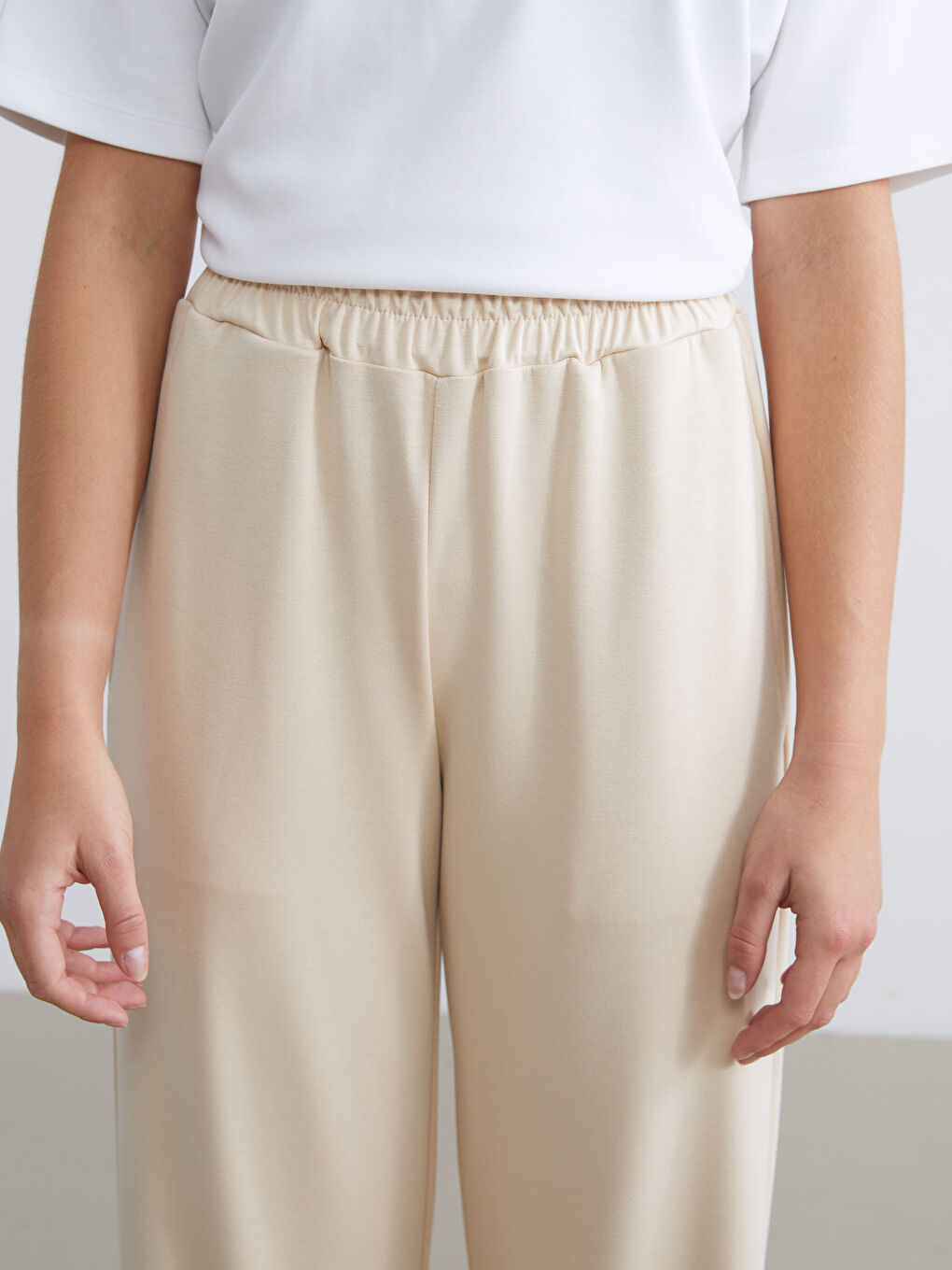 Bej Beli Lastikli Kadın Spor Eşofman Altı-2