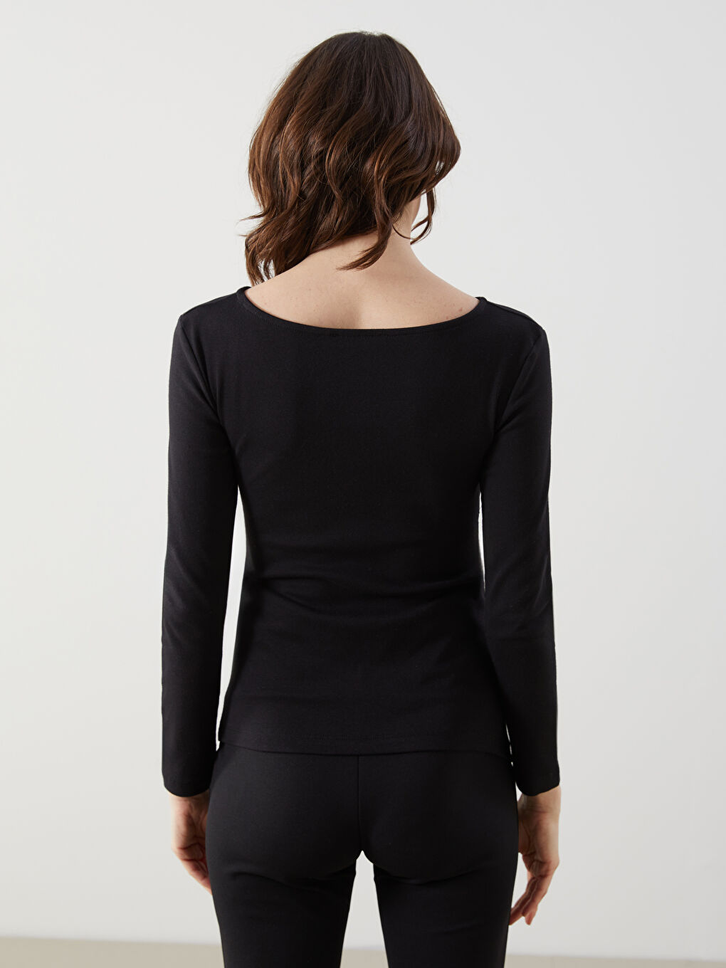 Siyah Kayık Yaka Kadın Body-3