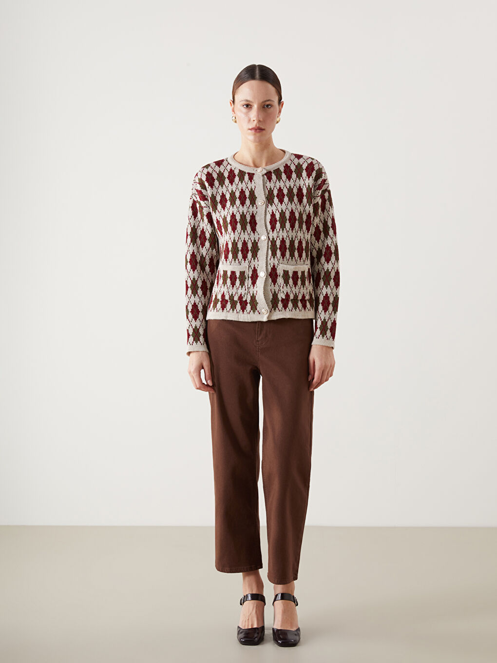 Bej Bisiklet Yaka Baklava Desenli Kadın Triko Hırka-1