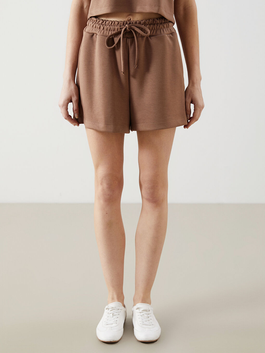 Women's Elastic Waist Shorts -W4M868Z8-YF2