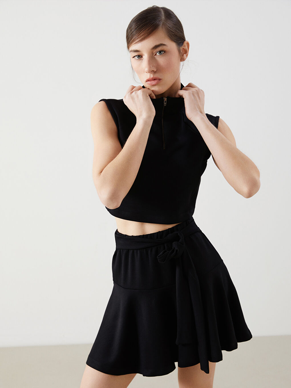 Stand-Up Neck Women'S Crop -W4M869Z8-UP7