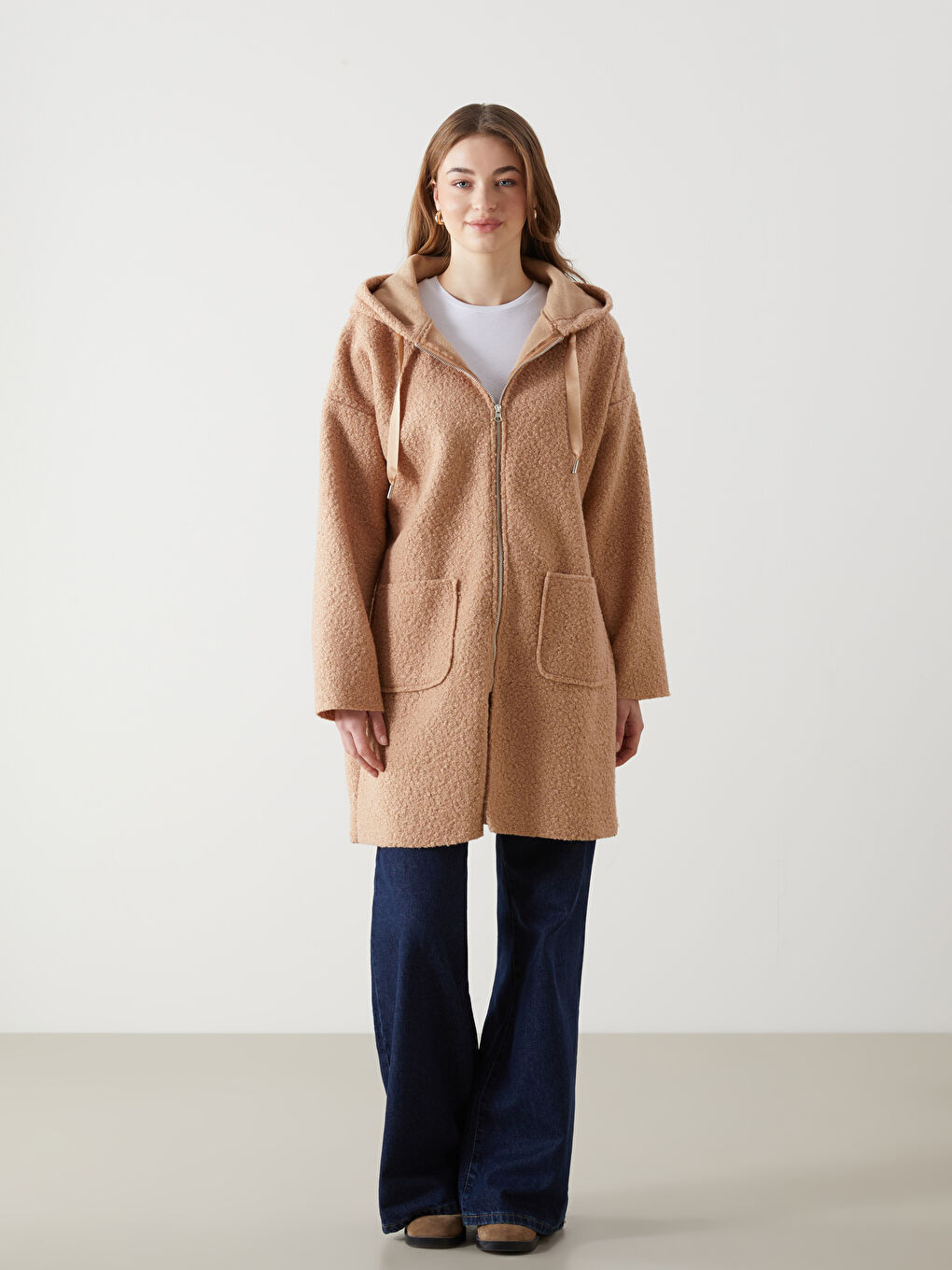 Bej Kapüşonlu Kadın Hırka-1