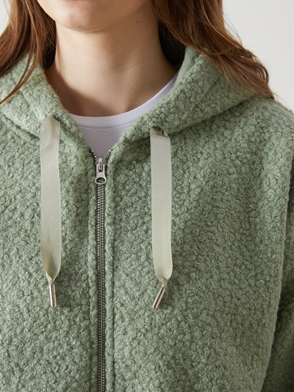 Yeşil Kapüşonlu Kadın Hırka-2