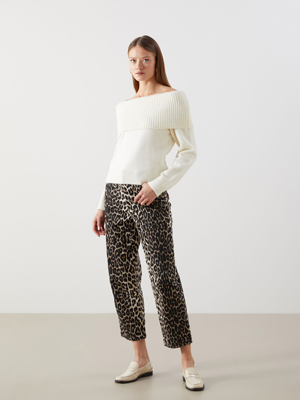 Ekru Kayık Yaka Kadın Triko Kazak-1