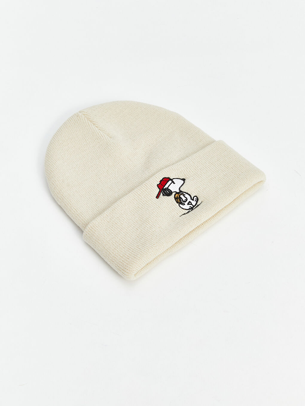 Snoopy Embroidered Men's Beanie-1