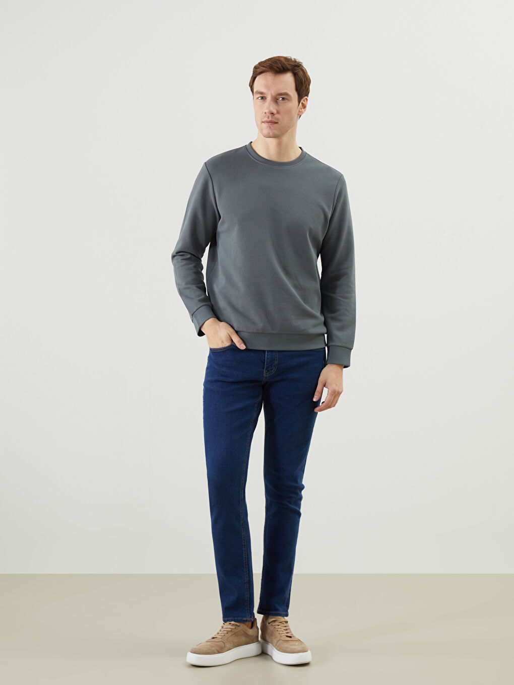 Gri Bisiklet Yaka Uzun Kollu Erkek Sweatshirt-1