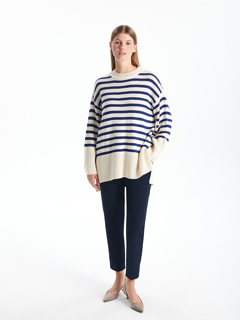 Crew Neck Striped Oversize Women's Knitwear Sweater-3
