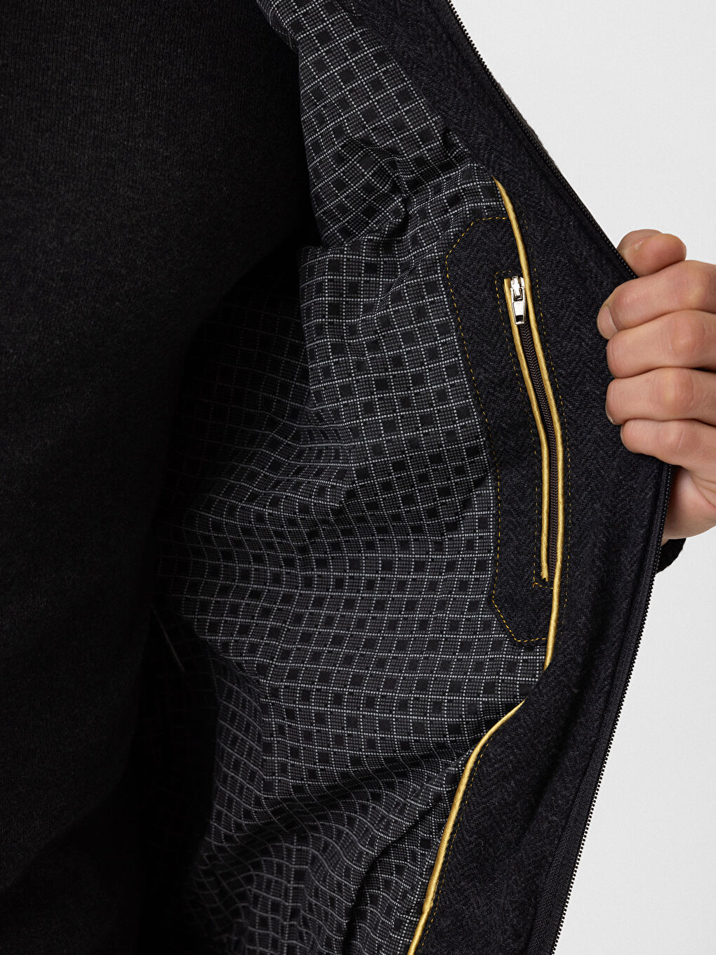 Siyah Standart Kalıp Gömlek Yaka Erkek Kaşe Mont-4