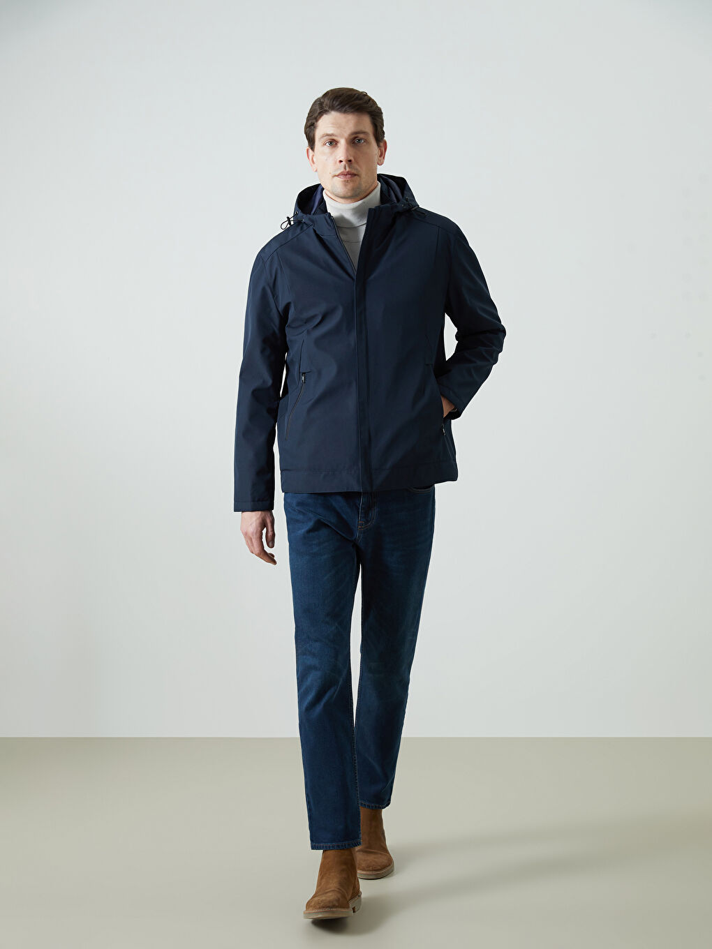 Lacivert Standart Kalıp Kapüşonlu Erkek Mont-1