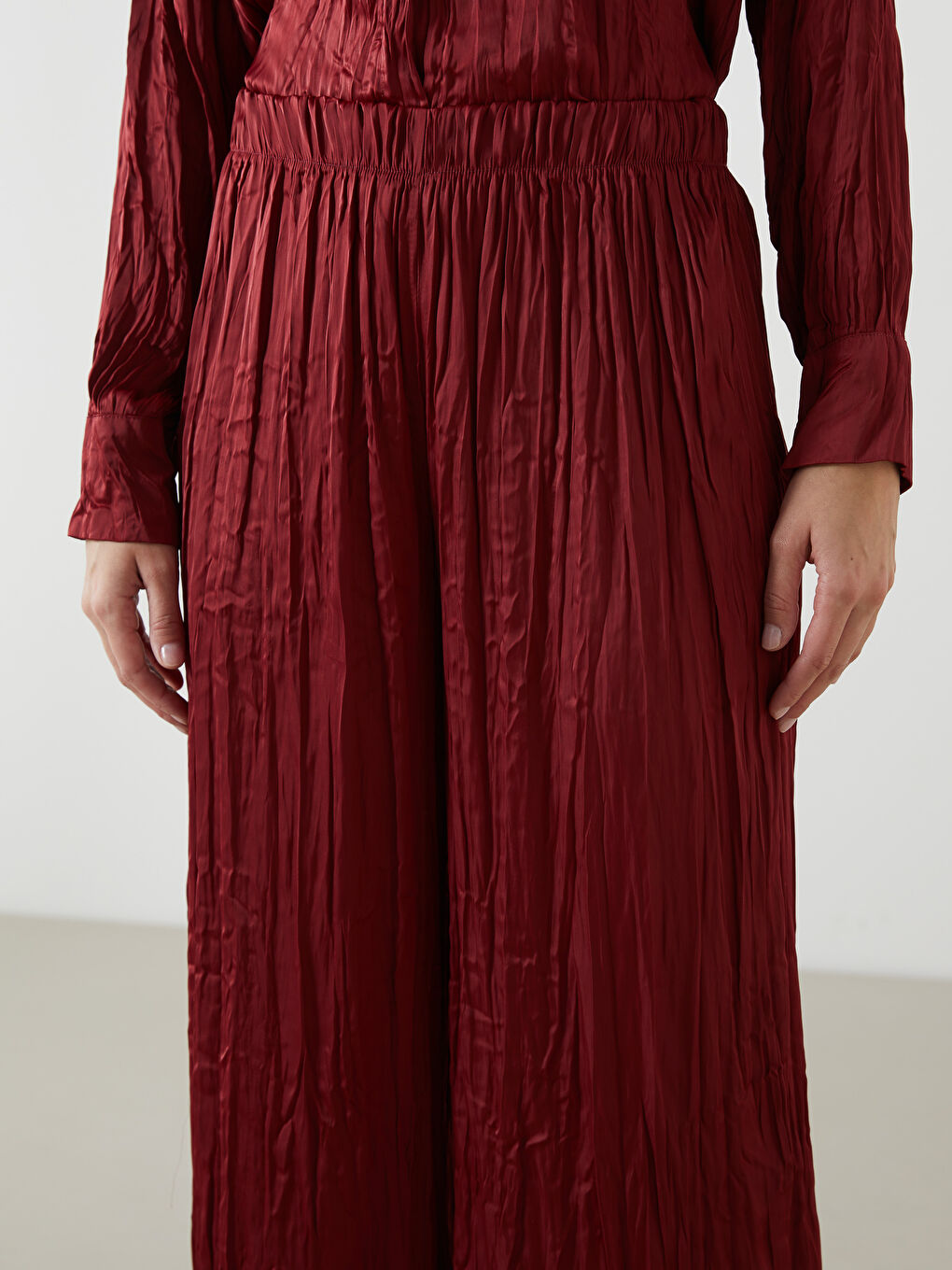 Bordo Beli Lastikli Geniş Paça Kadın Pantolon-2