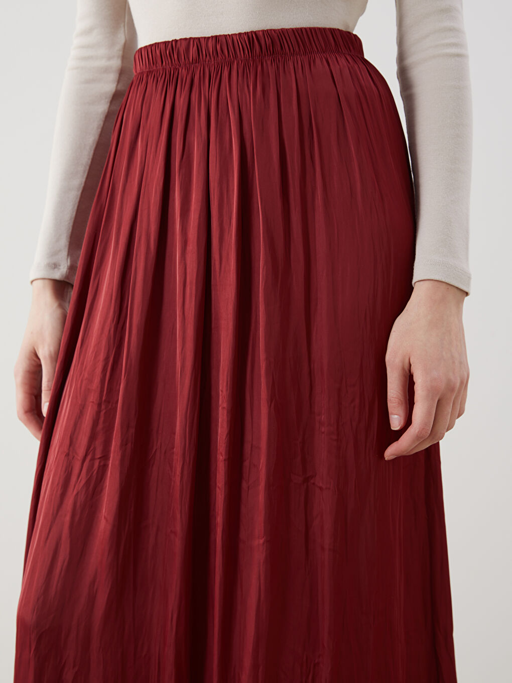 Bordo Beli Lastikli Saten Kadın Etek-2