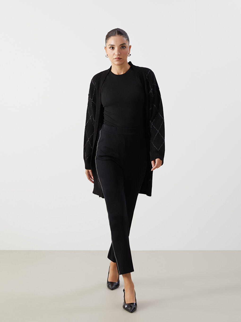 كارديجان تريكو بنمط أرجيل بياقة شال للسيدات-3