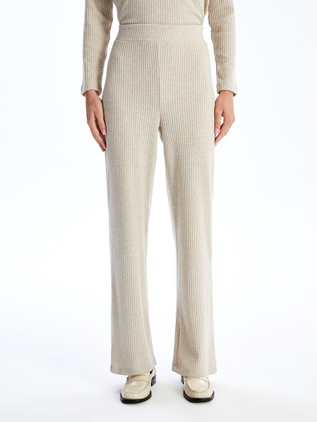 بنطلون رياضي للسيدات بخصر مرن-3