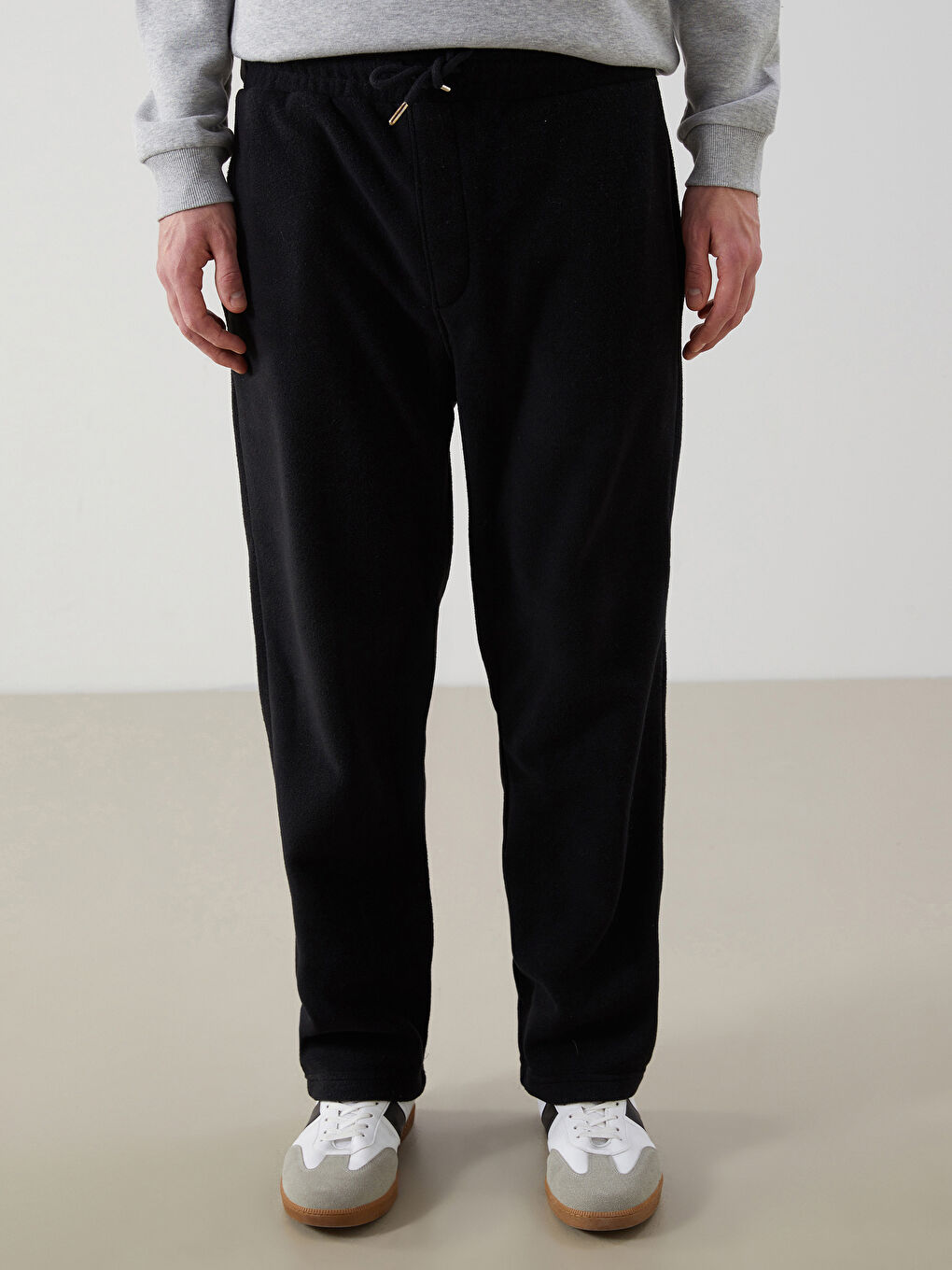 Siyah Rahat Kalıp Polar Erkek Eşofman Altı-1