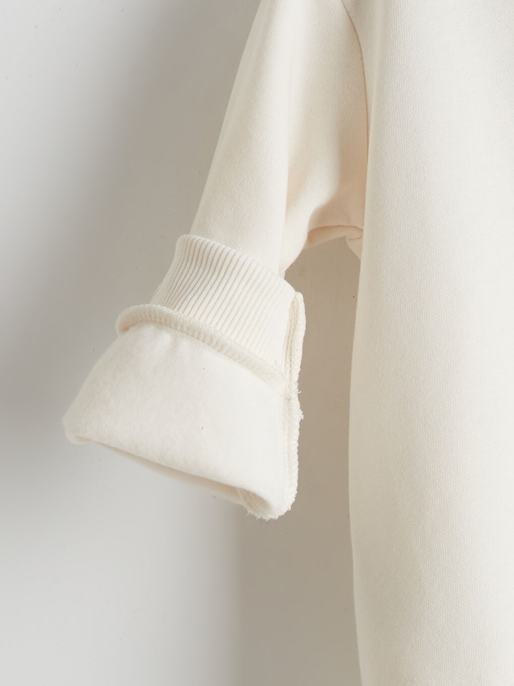 Ekru Bisiklet Yaka Anime Baskılı Kız Çocuk Sweatshirt-1