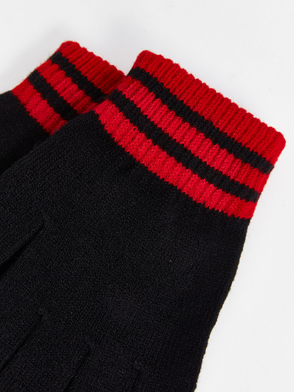 Spiderman Embroidered Boys' Scarf Beanie and Glove Set-2