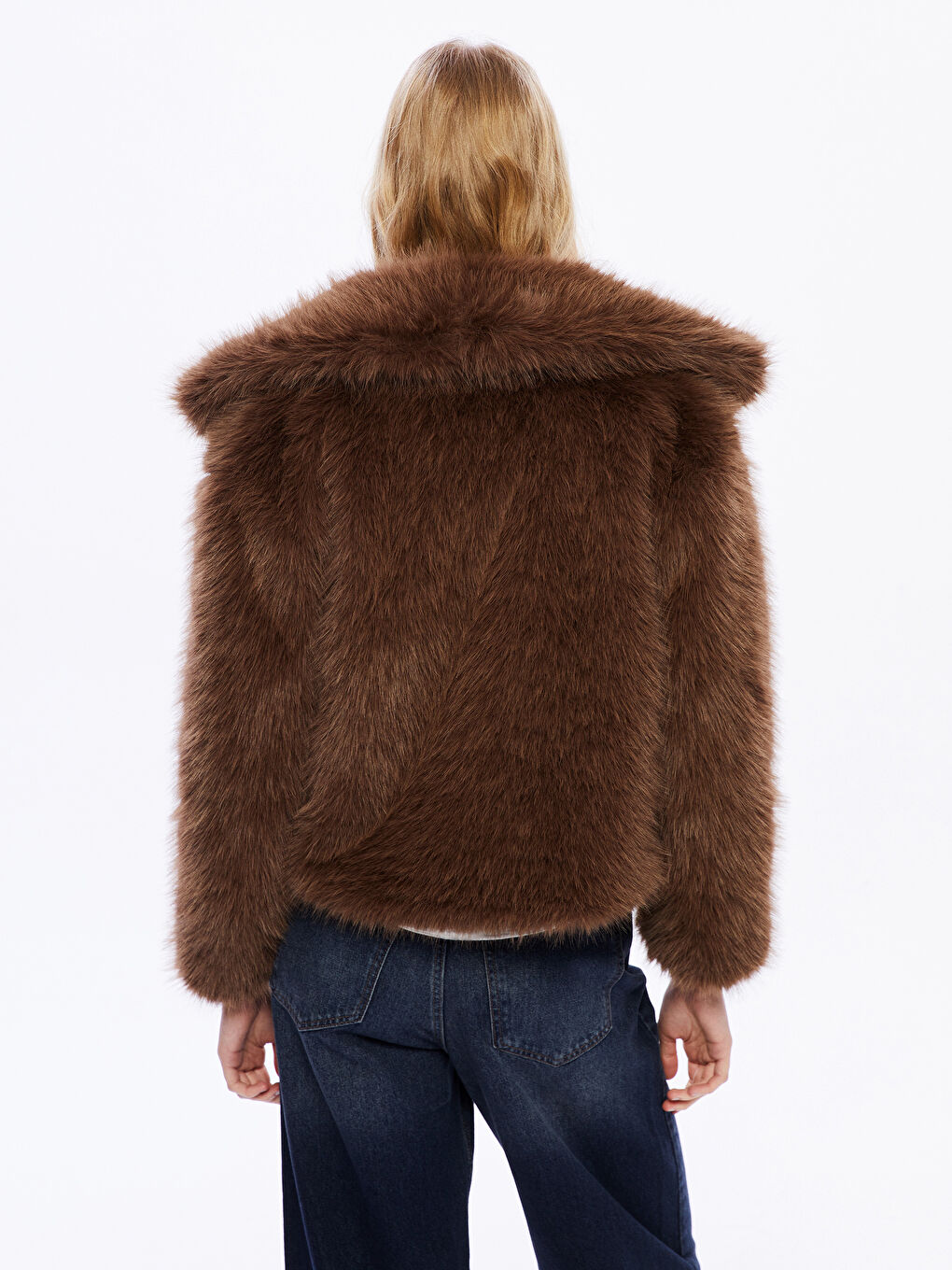 Kahverengi Ceket Yaka Kadın Kürk Mont-3