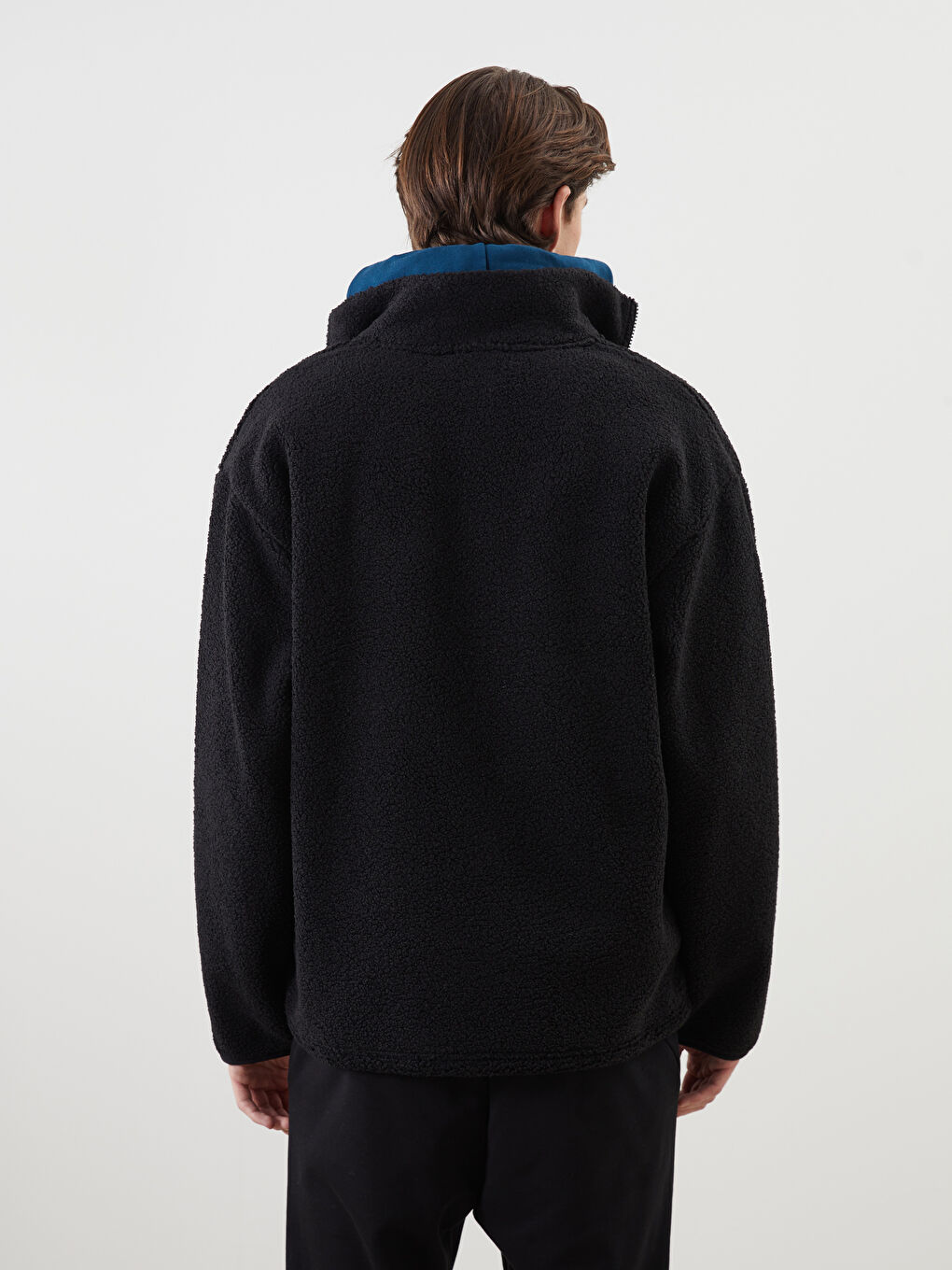 Siyah Dik Yaka Uzun Kollu Pelüş Erkek Fermuarlı Sweatshirt-3