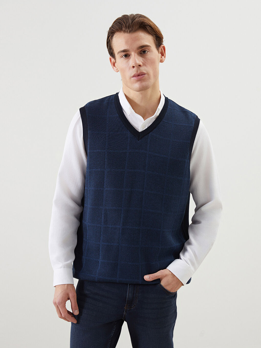 Standard Fit V Neck Men's Knitwear Sweater Vest -W4MA99Z8-RFH