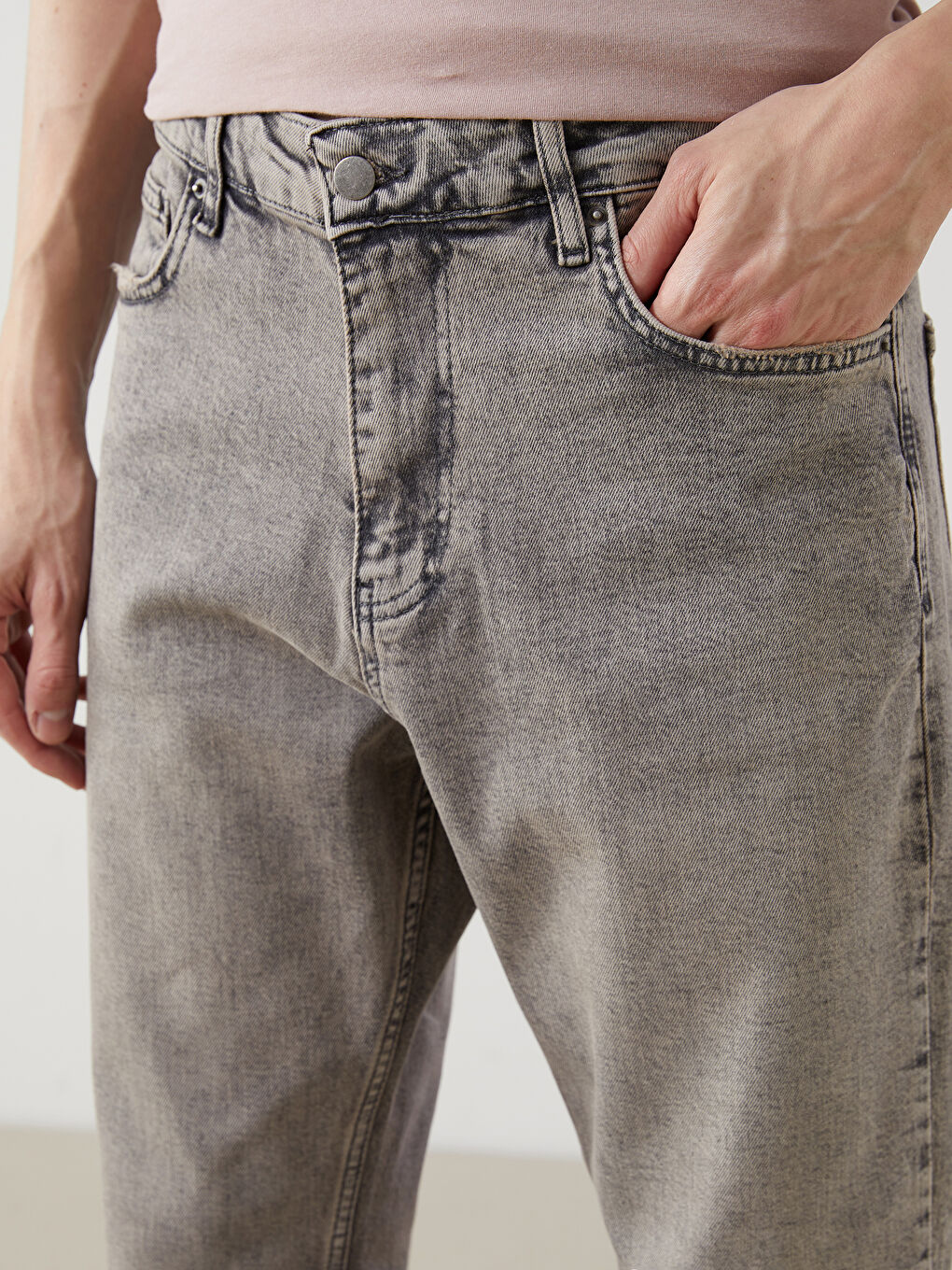 Loose Fit Men's Jeans -W4MB54Z8-311