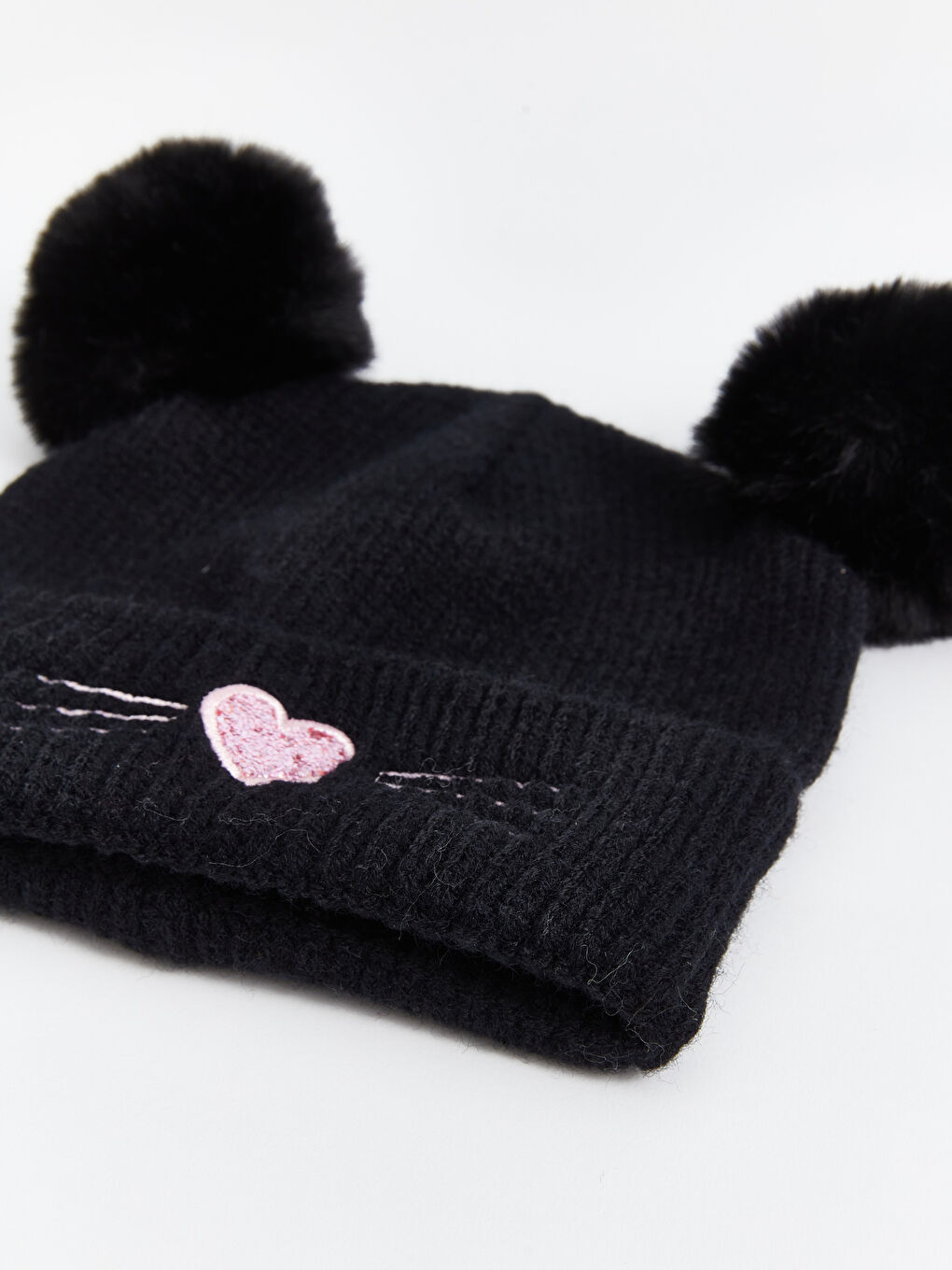 Heart Embroidered Girls' Beanie-5
