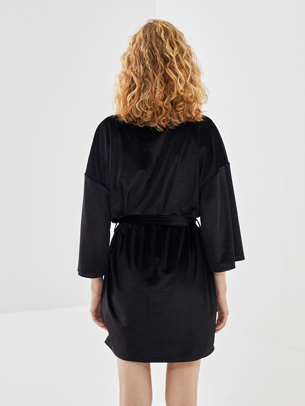 Siyah Şal Yaka Kadife Kadın Sabahlık-7