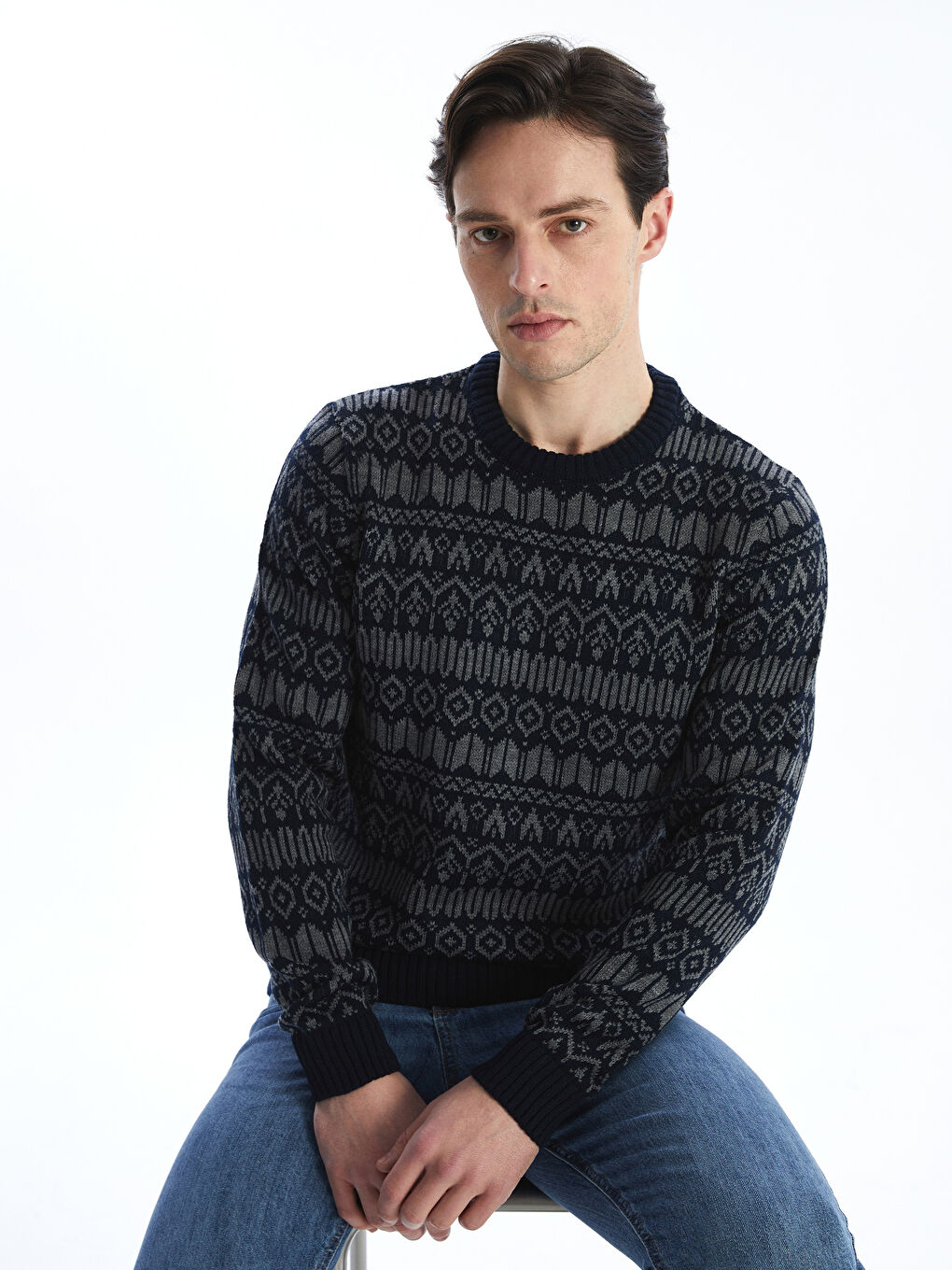 LCWAIKIKI Classic Crew Neck Long Sleeve Patterned Men's Knitwear Sweater -W5GF77Z8-RFH