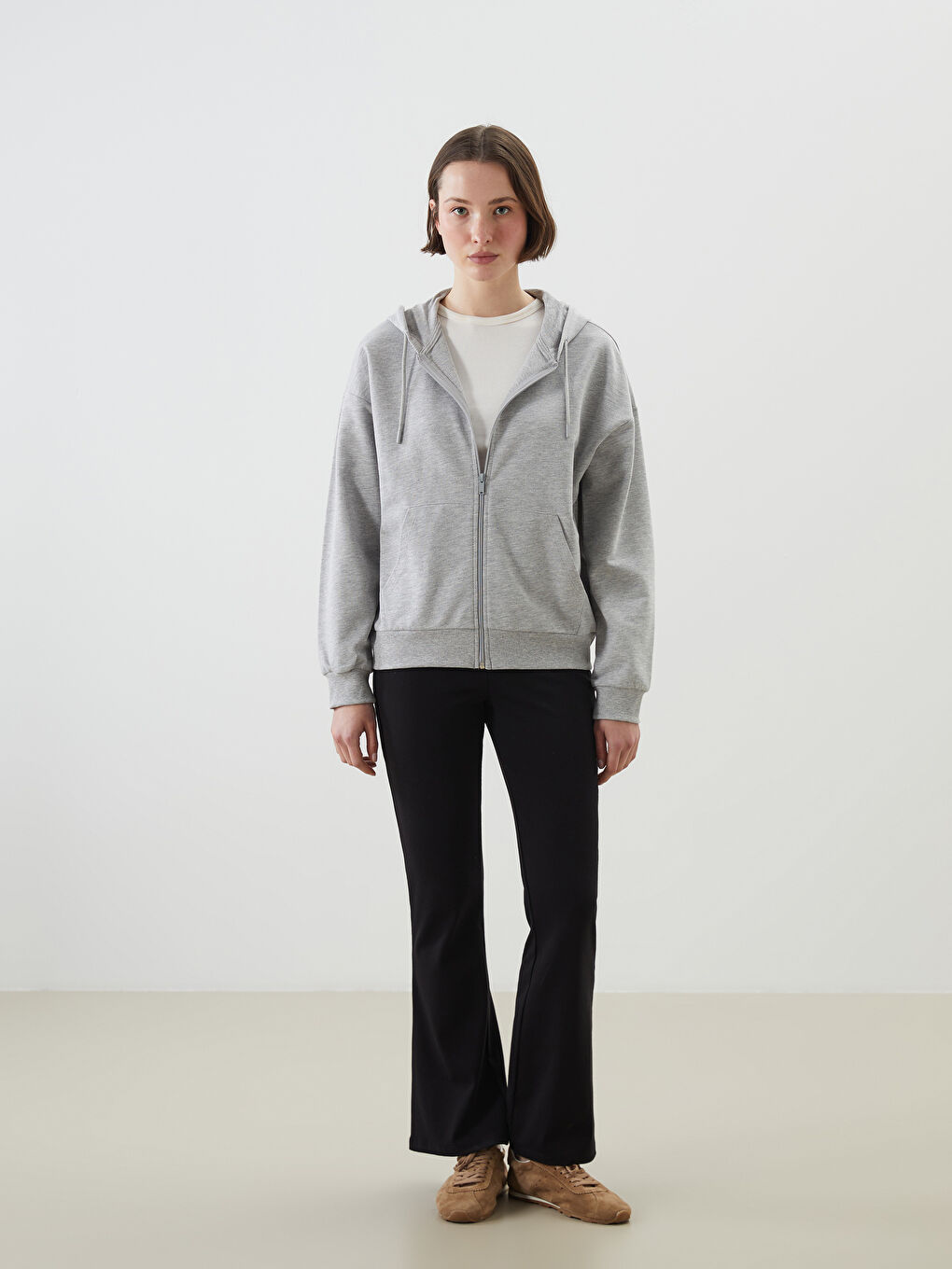 Gri Kapüşonlu Oversize Kadın Fermuarlı Sweatshirt-1