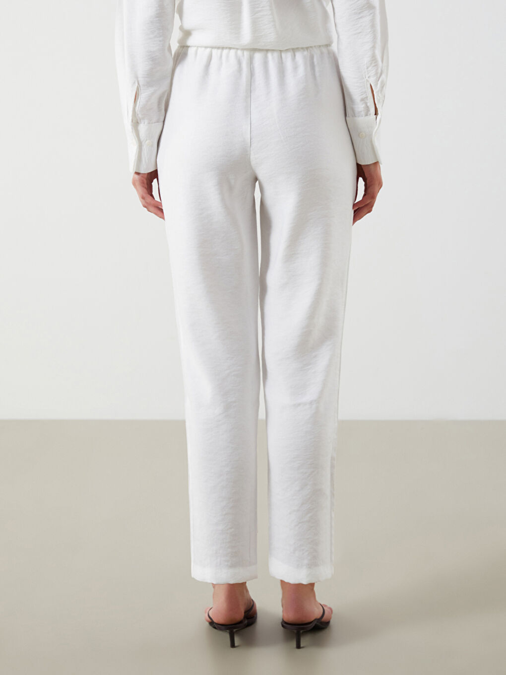 Pantaloni cu Talie Elastică Croială Carrot pentru Femei-5