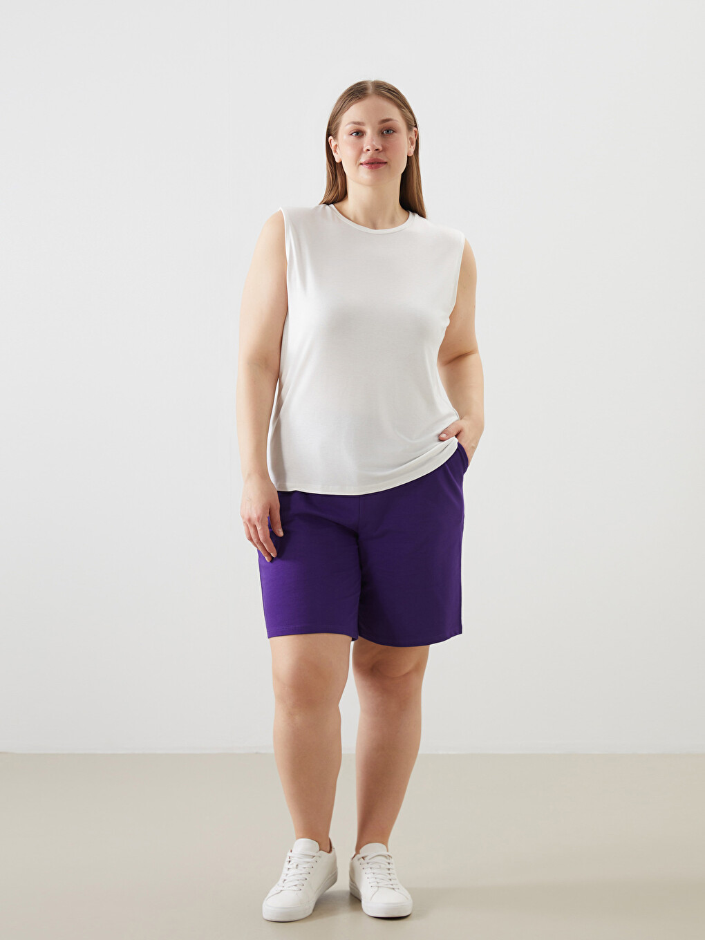 Elastic Waist Regular Pocket Detailed Cotton Women's Bermuda Shorts-2
