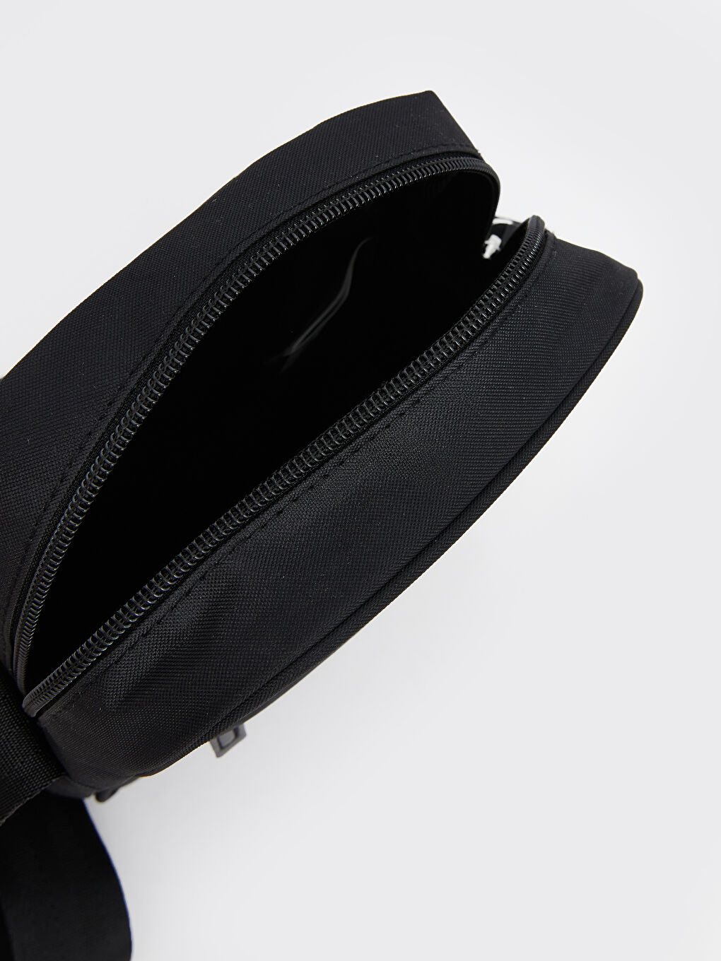 Siyah Ayarlanabilir Askılı Erkek Omuz Çantası-6