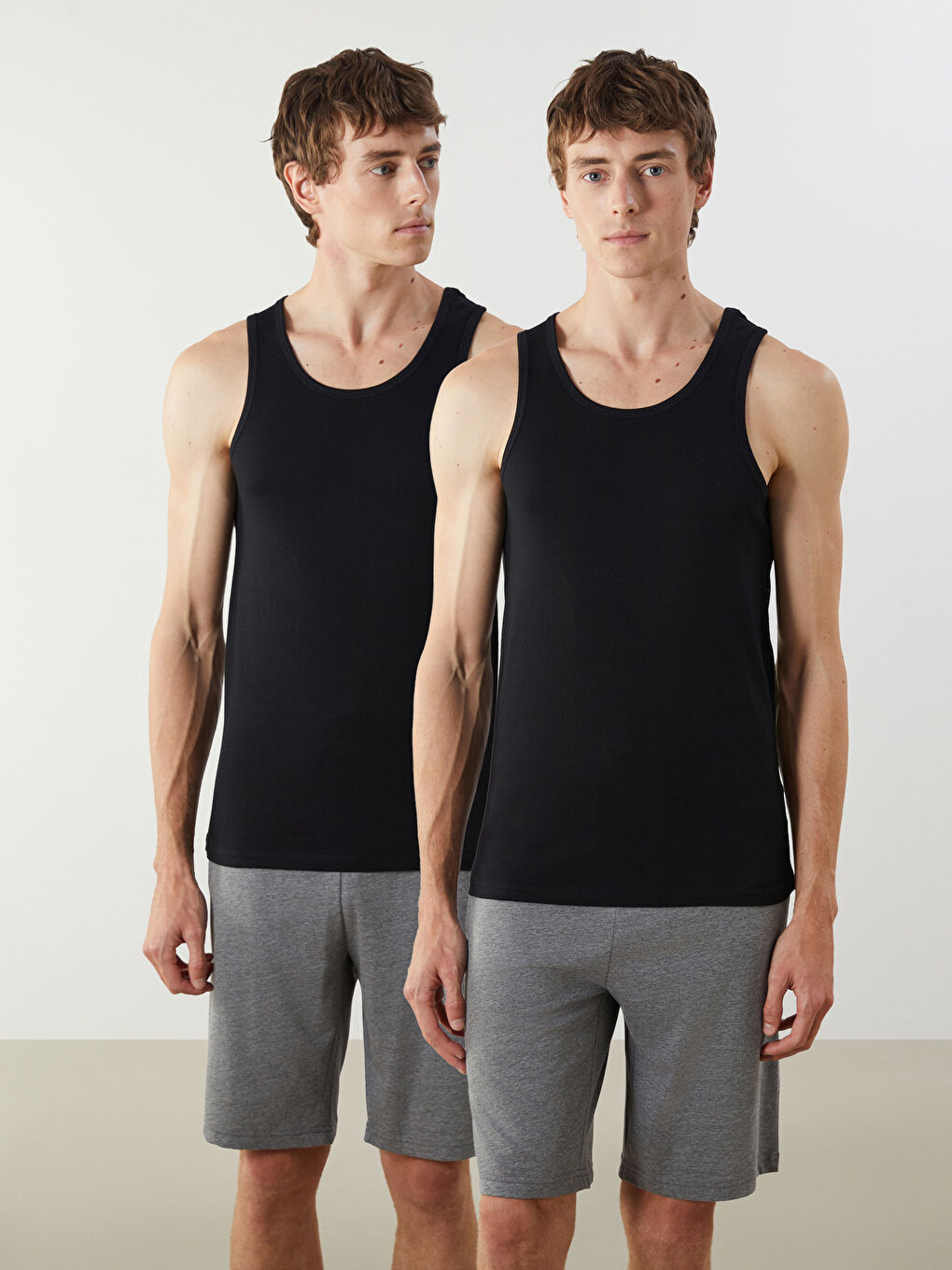 LC WAIKIKI U Neck Jersey Men's Vest 2 Pack -W26811Z8-RQN