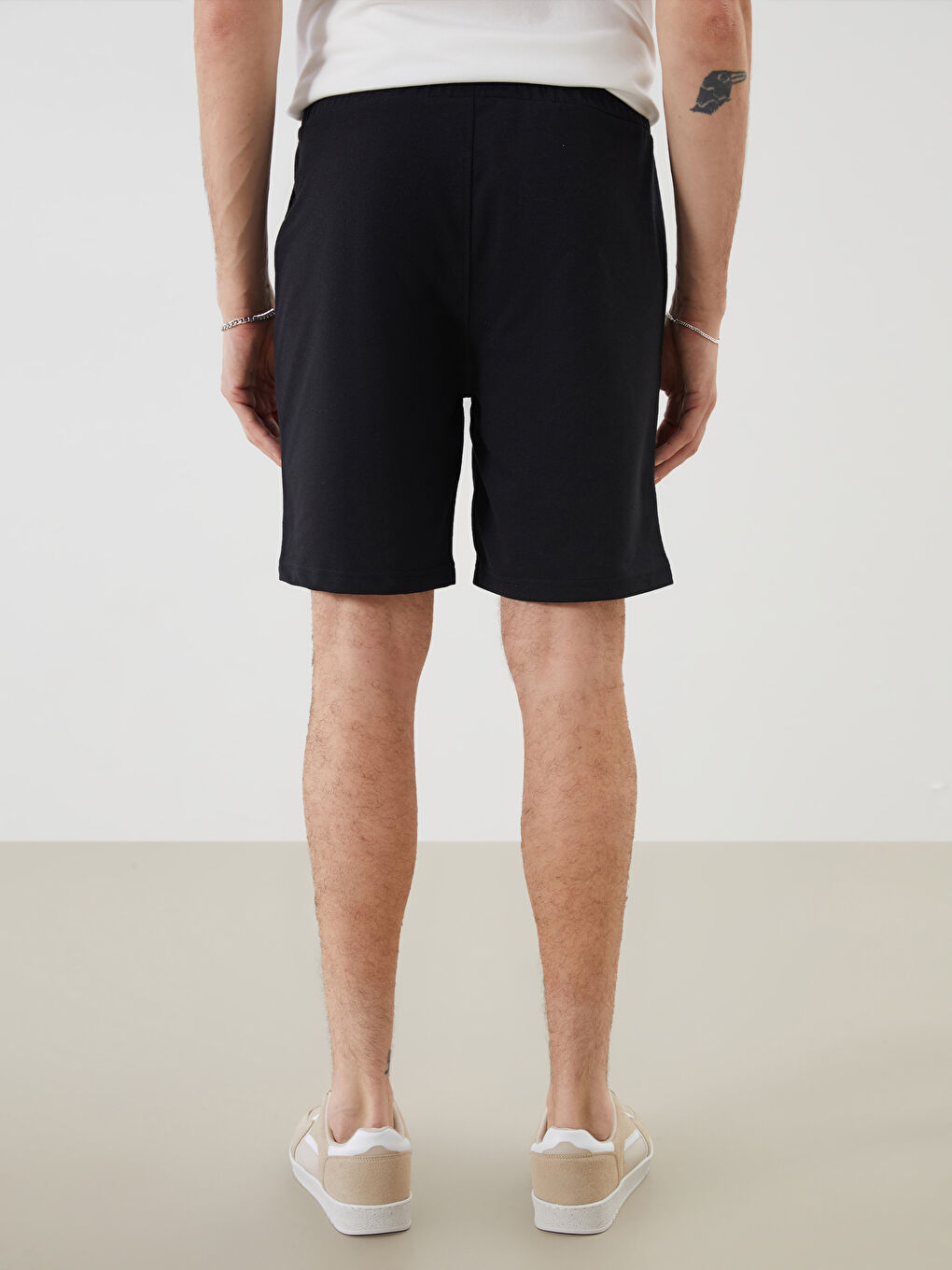 LCWAIKIKI Basic Standard Fit Men's Shorts -S31085Z8-CVL