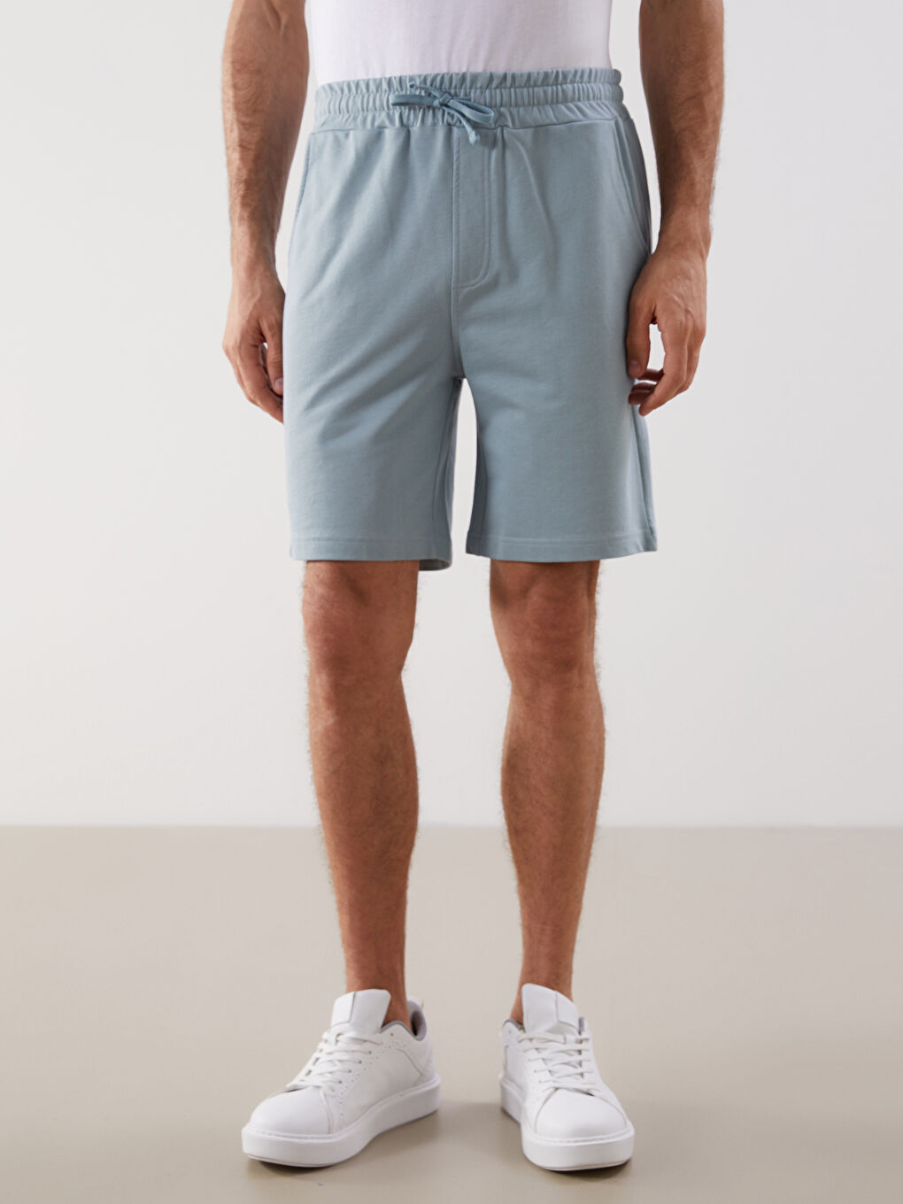 LCWAIKIKI Basic Mavi Slim Fit Örme Erkek Şort - 3