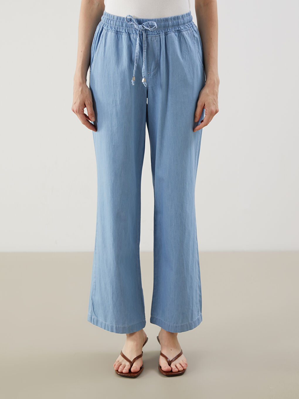 Elastic Waist Wide Leg Women's Jeans -S31564Z8-315
