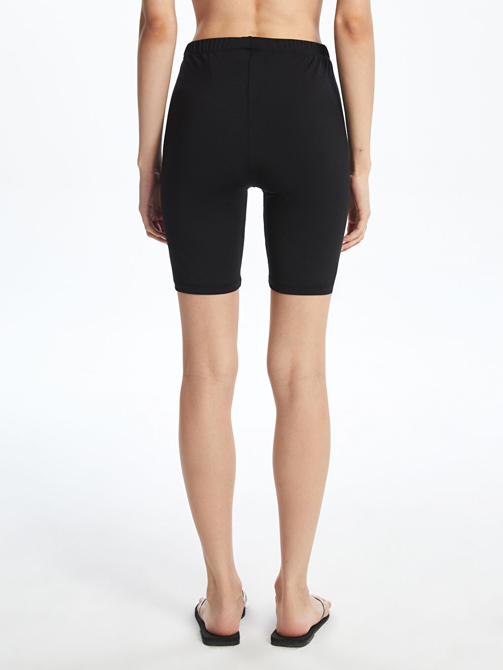 Siyah Kadın Beli Lastikli Düz Deniz Şortu-3