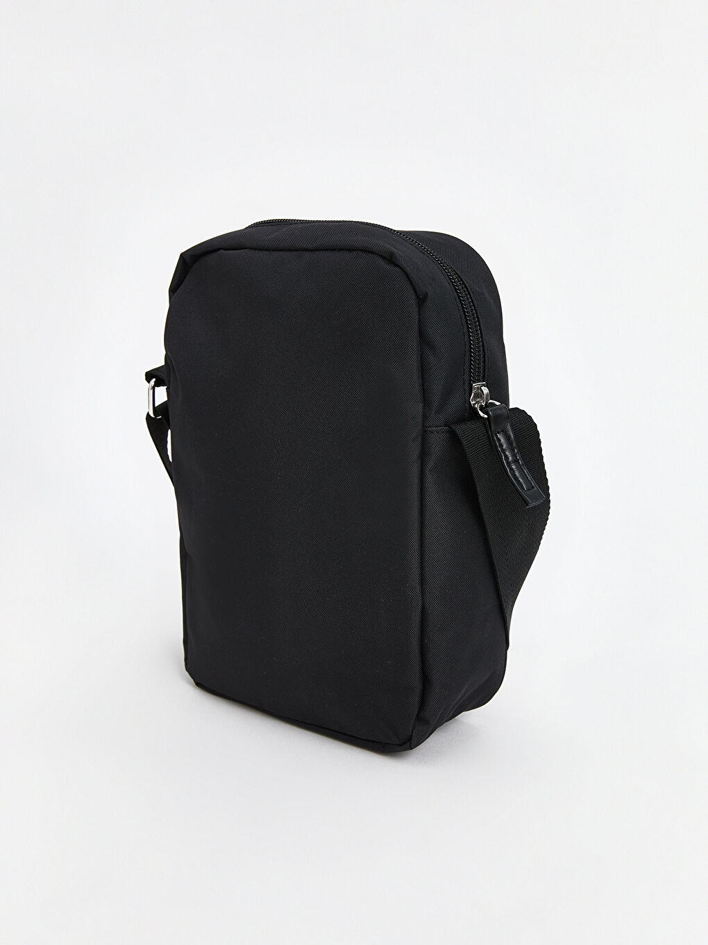 Siyah Ayarlanabilir Askılı Erkek Omuz Çantası-5