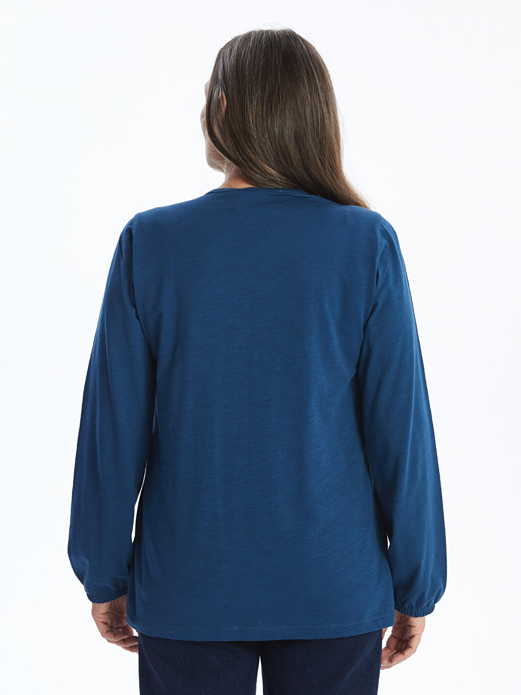 Petrol Bağlamalı Yaka Nakışlı Kadın Bluz-3