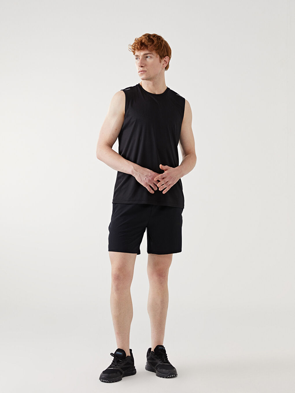 Siyah Standart Kalıp Erkek Spor Şort