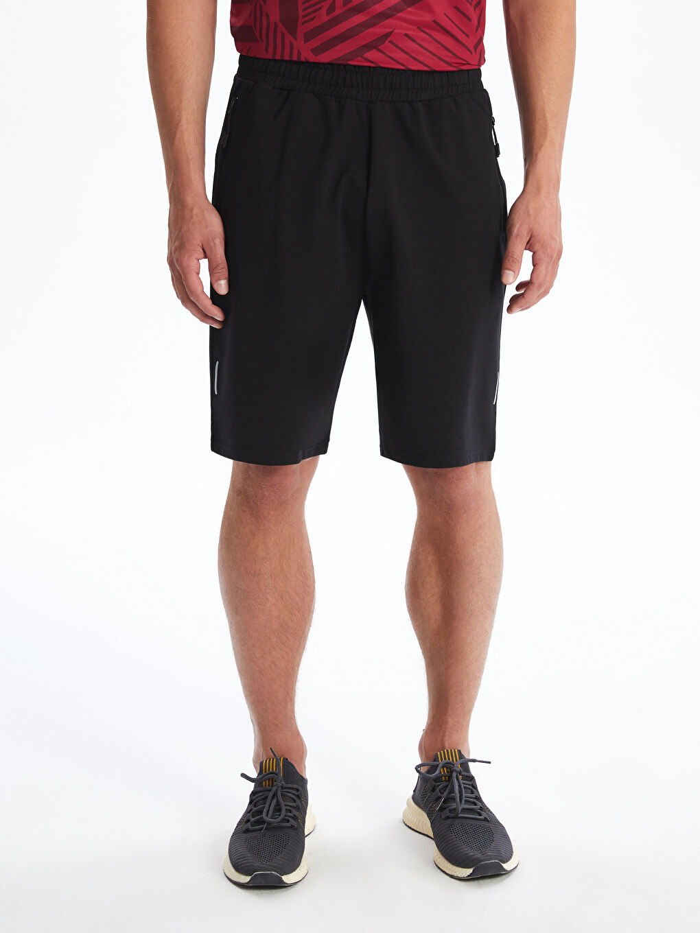 Siyah Slim Fit Erkek Spor Şort-1