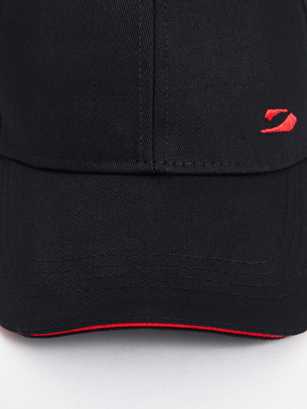 Siyah Nakışlı Erkek Kep Şapka-2